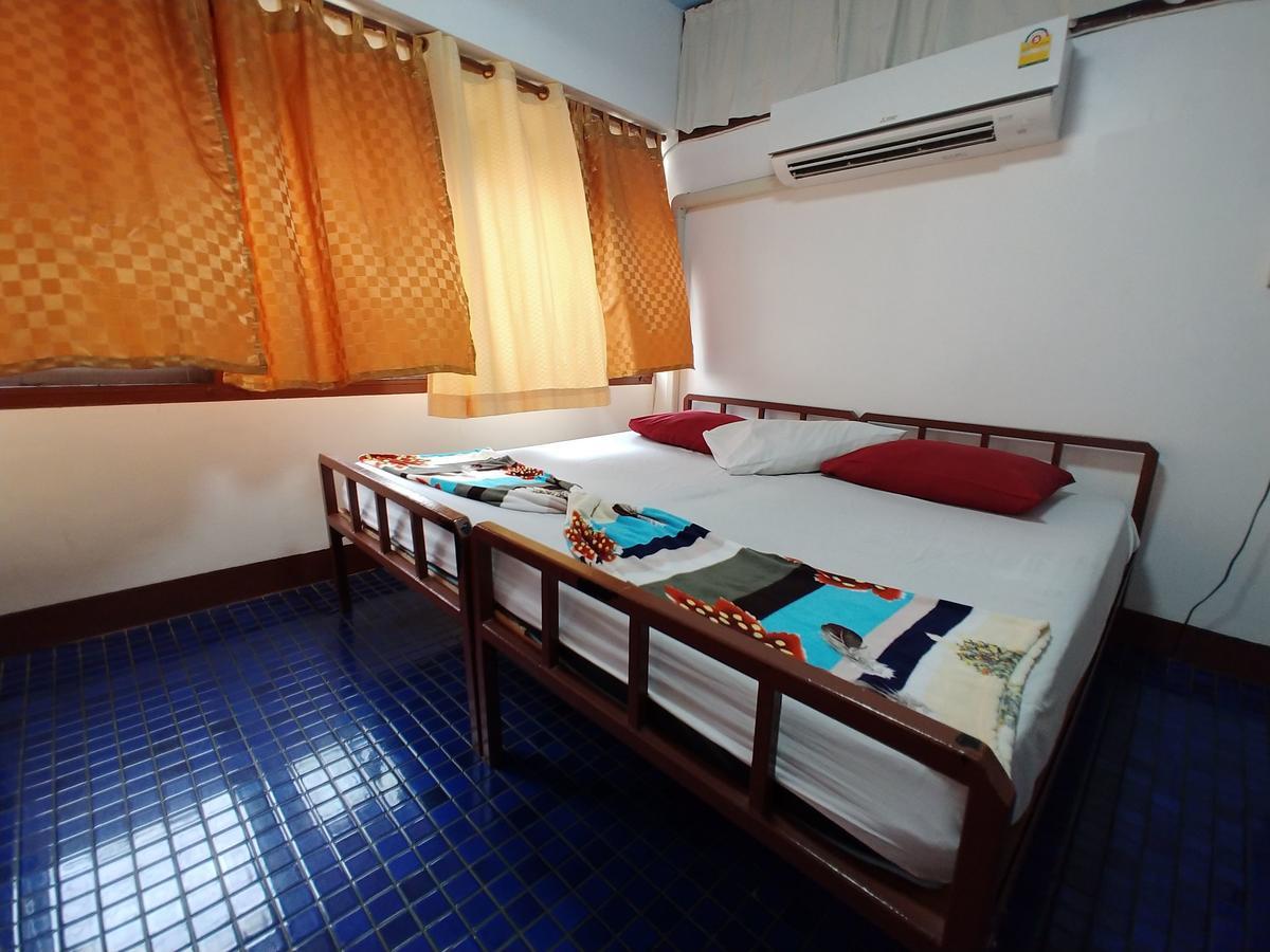 Prasuri Guest House Bangkok Exteriér fotografie